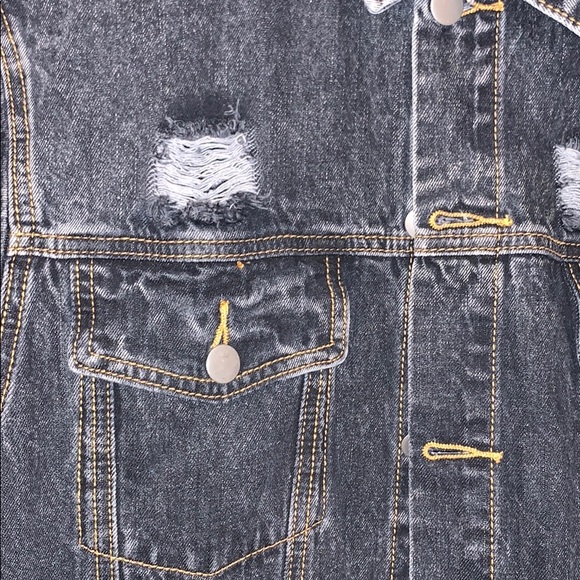 Jean jacket - Picture 2 of 4